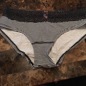 BNWT VS Lowrise Hiphugger