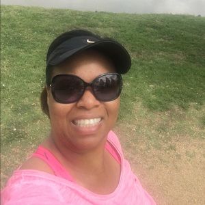 Meet your Posher, Janell