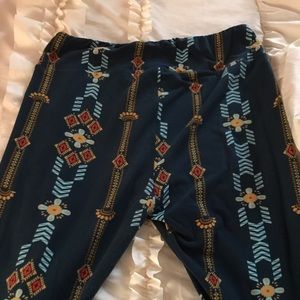 TC Lularoe leggings