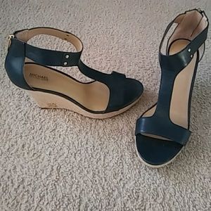 Michael Kors. Authentic NWO TAGS