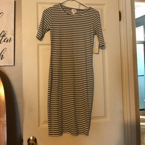 Lularoe XXS gray and white Julia. NWT