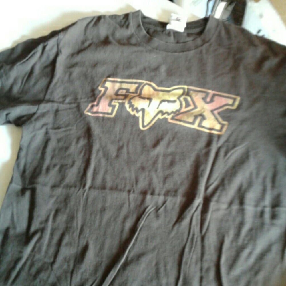 Fox short sleeve shirt