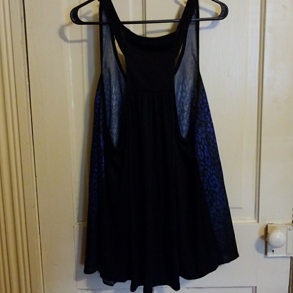 Flowy leopard print top - Picture 3 of 4