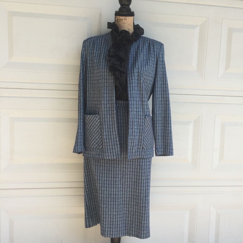 Vintage blazer set fit to Sophisticated