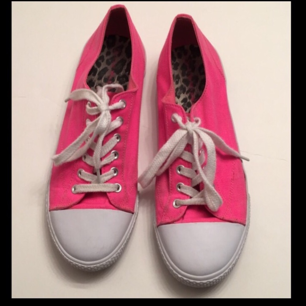 Cute Pink Tennis Shoes