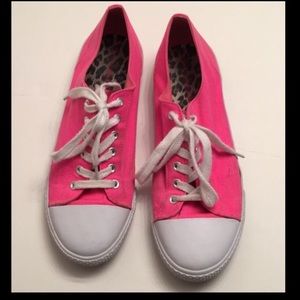 Cute Pink Tennis Shoes