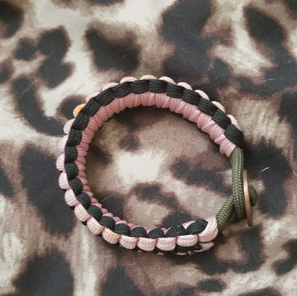 Bracelet