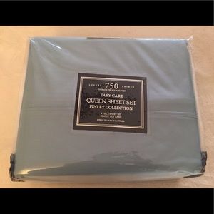 Queen Bed sheet set from Macy's
