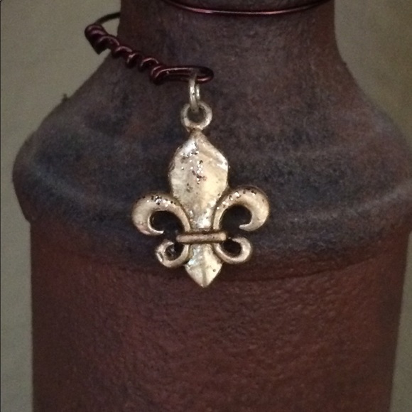 Meet your Posher, Lee - Picture 1 of 1