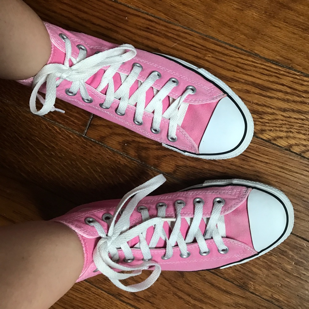 Converse Chuck Taylor Pink High Tops