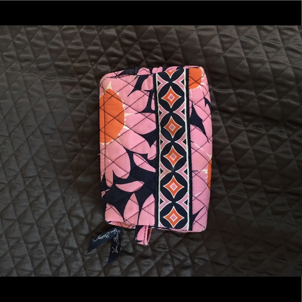 Vera Bradley small makeup bag