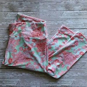 LuLaRoe Tall and Curvy Floral Lettings