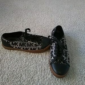 Authentic Michael Kors