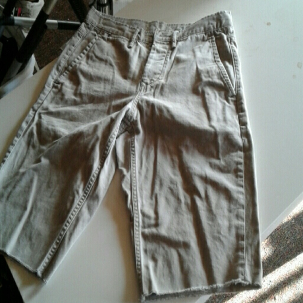 Gap shorts