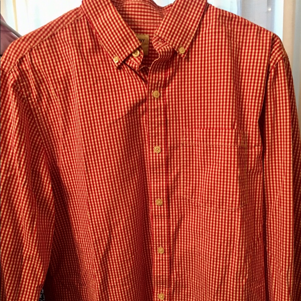 Old Navy Red Gingham Size Medium