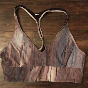Lululemon sports bra