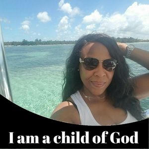 Meet your Posher, Tunja