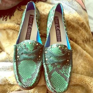 Juicy couture real leather snake skin loafers. NEW