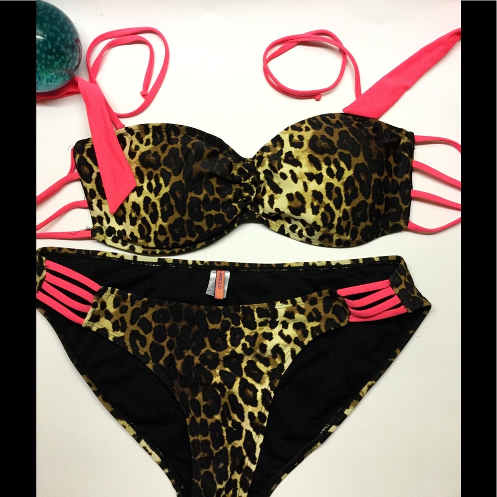 ‼️SOLD‼️.Cheetah Print 2Pcs Bathing Suit Neon Pink