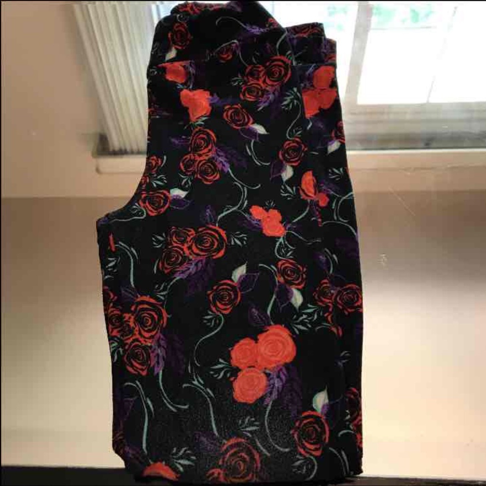 Kid lularoe leggings