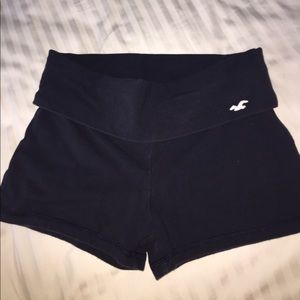 Hollister yoga shorts
