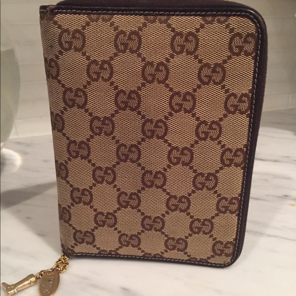 Gucci Beige GG Canvas Zippered Agenda Cover
