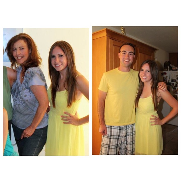 💛Yellow Dress💛 - Picture 4 of 4