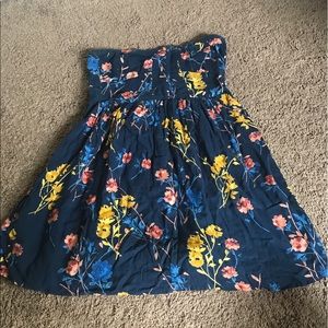 O'Neill Strapless Dress with flowers (M)