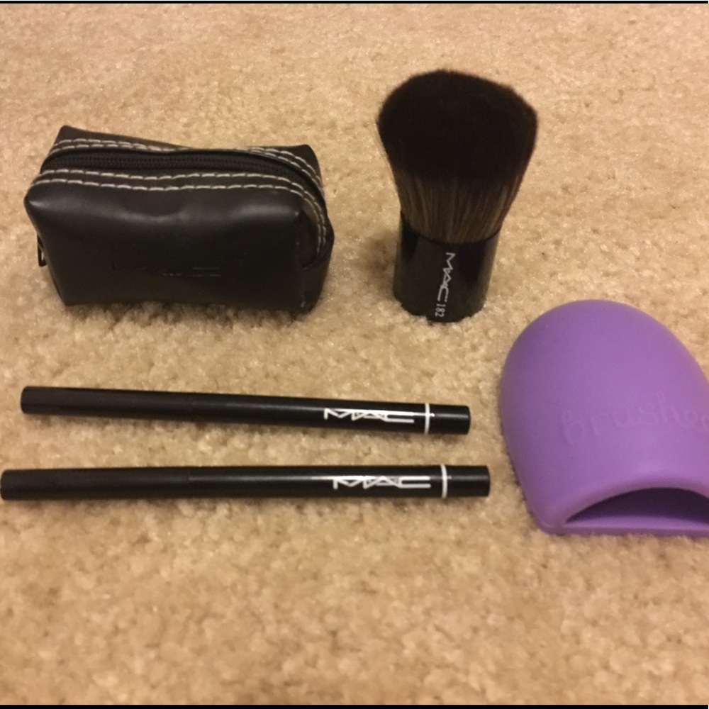 Mac eyeliner and brush set 💋Sale💋