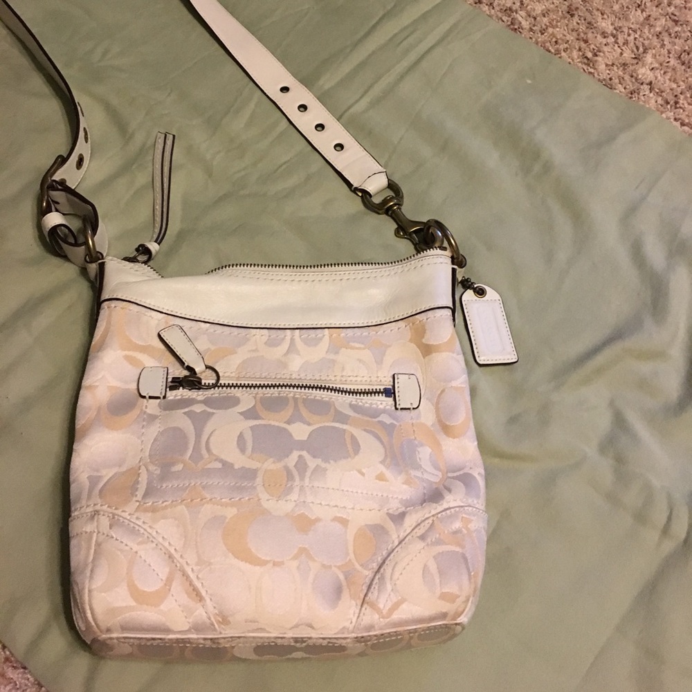 EUC Coach Cross body