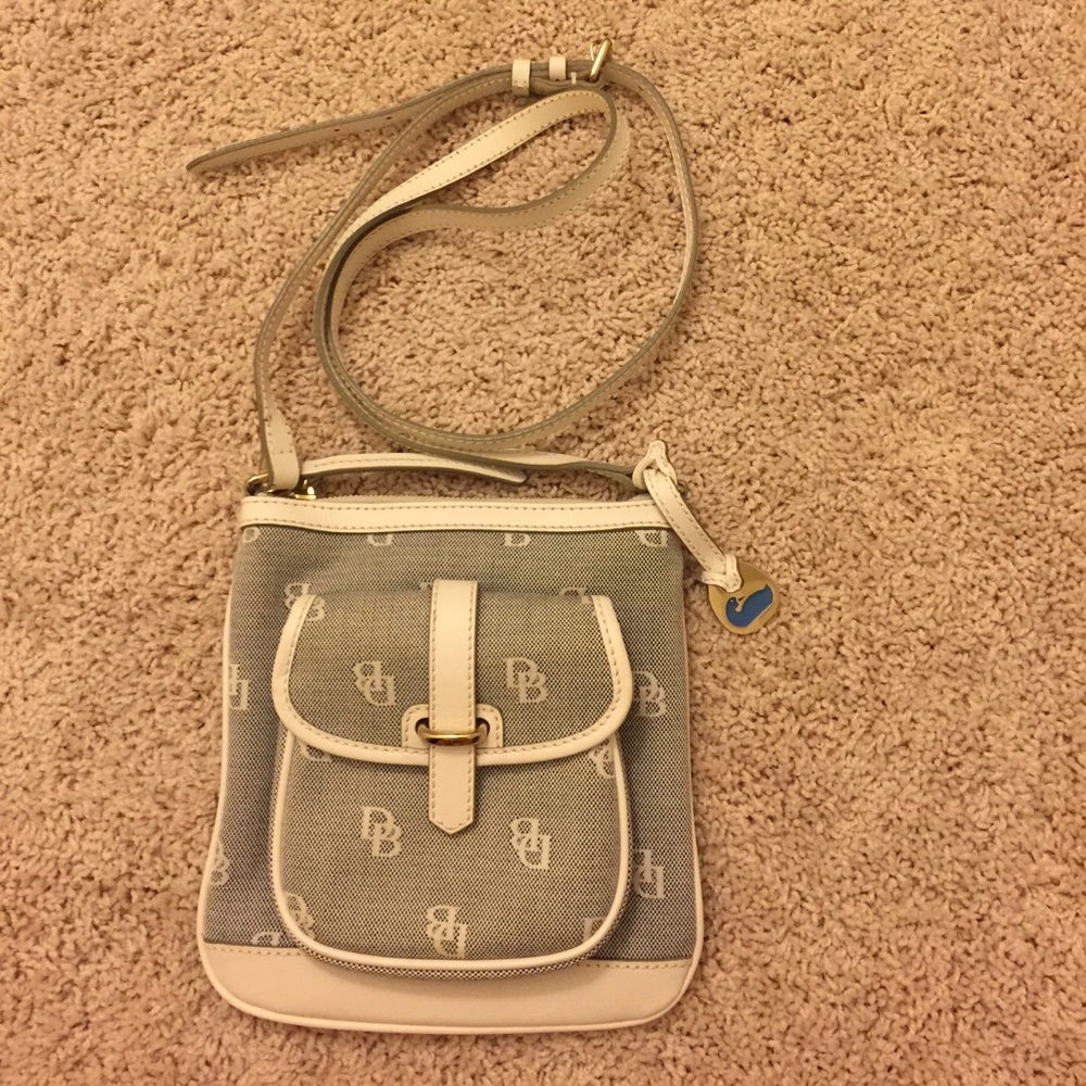 Dooney and Bourke cross body bag