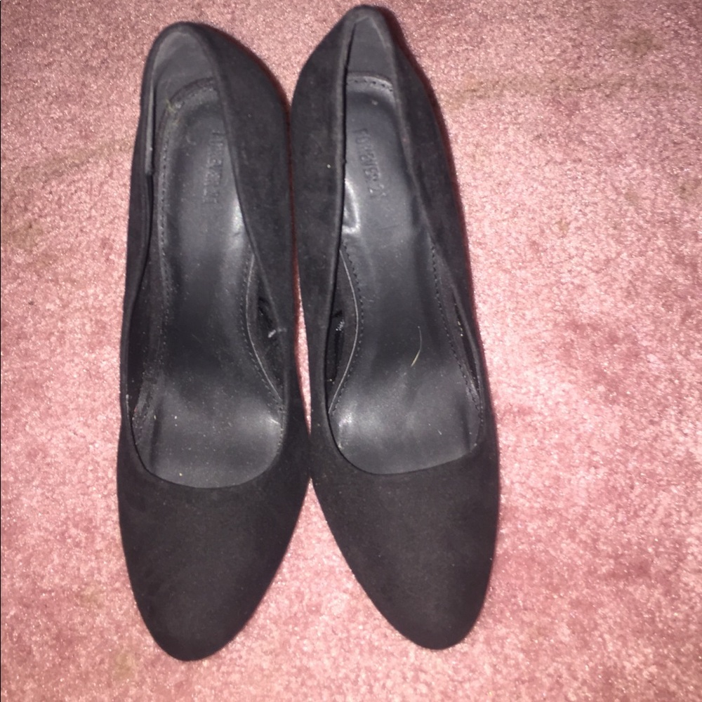 Black heels