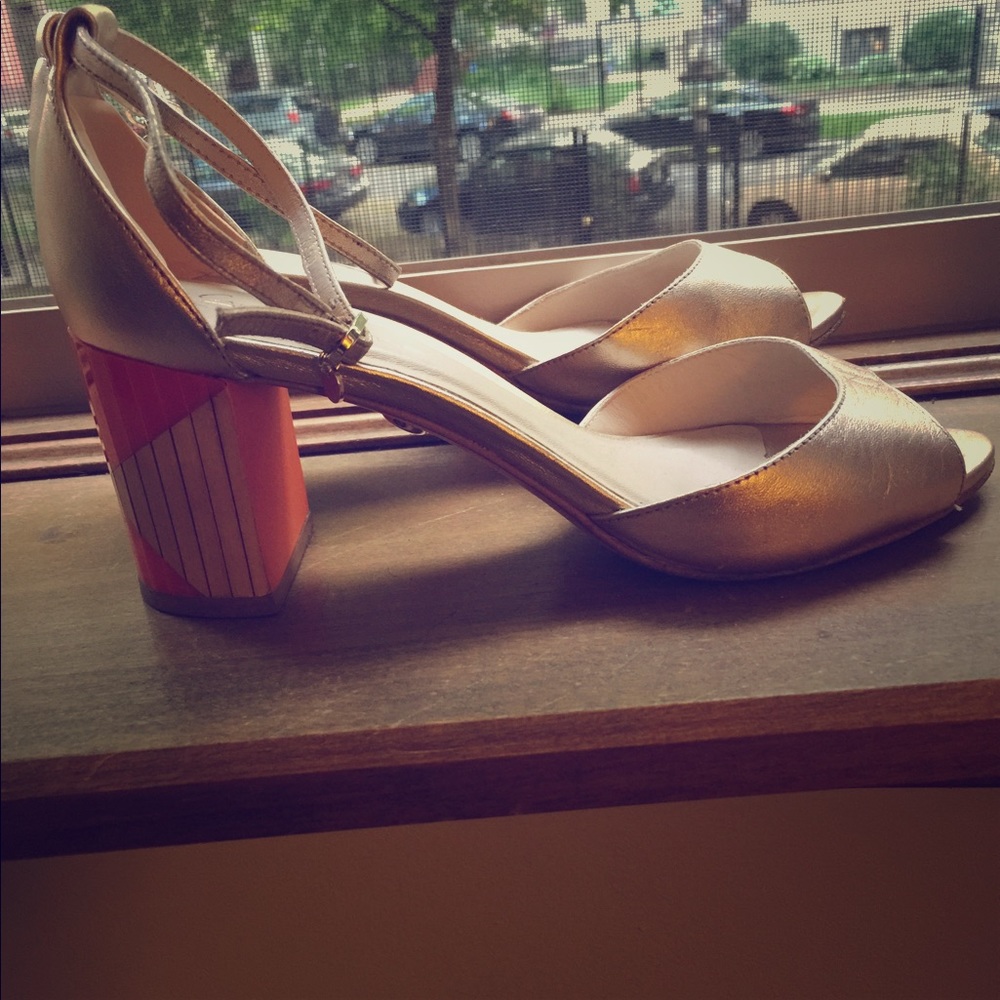 Gorgeous Anthropologie gold heels