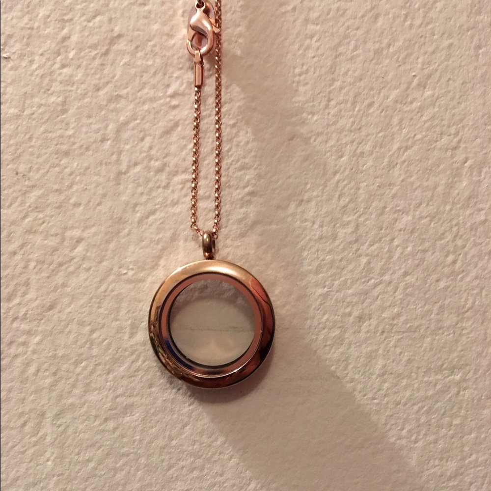 Rose Gold Origami Owl Locket and Chain