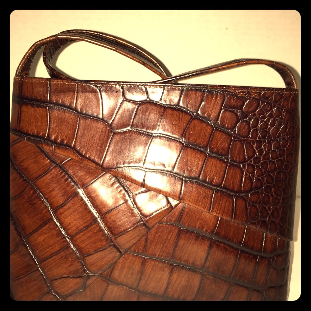 Sharif brown croc pattern handbag.