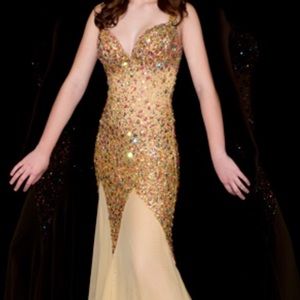 Jasz Couture Prom/Pageant Dress Style #4614