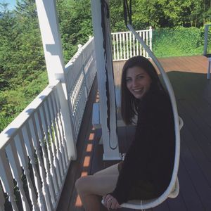 Meet your Posher, Jacquelyn