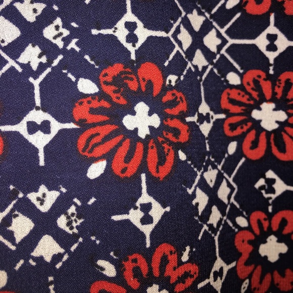 Shirt - Picture 2 of 2