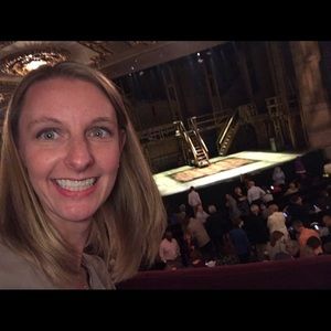 Meet your Posher, Kari