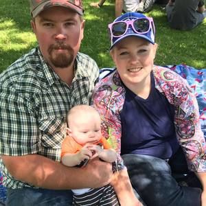 Meet your Posher, Kendra