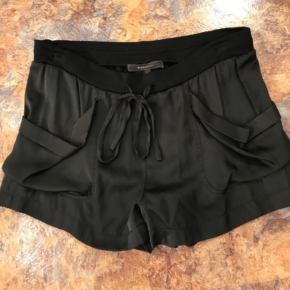 BCBGMAXAZRIA Satin Short