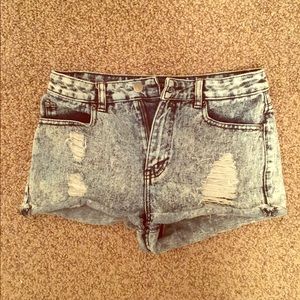 Forever 21 size 26 high waisted shorts