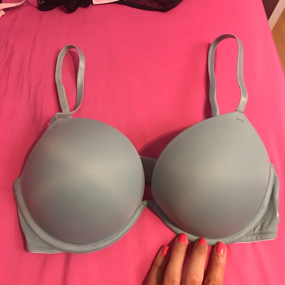 PINK VS Wear Anywhere Push-up Bra 👙