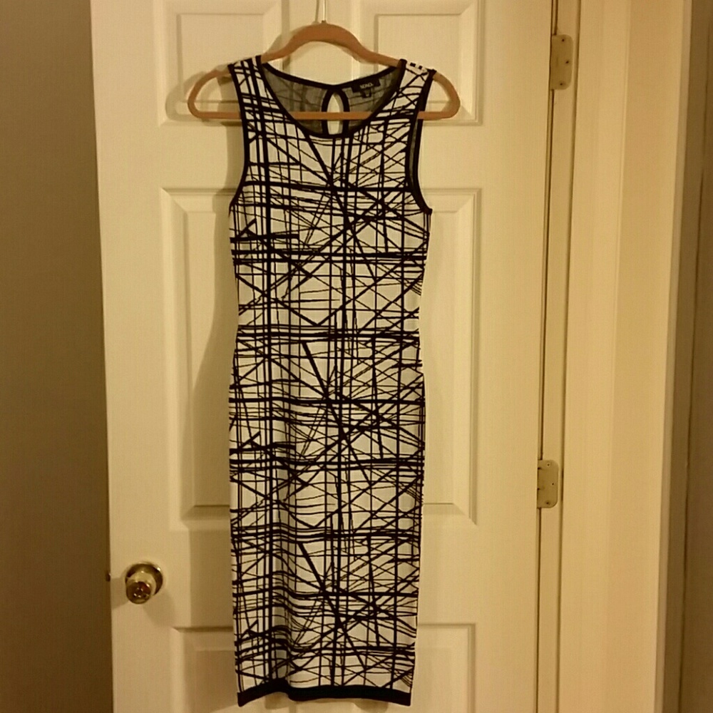 Fitted midi dress