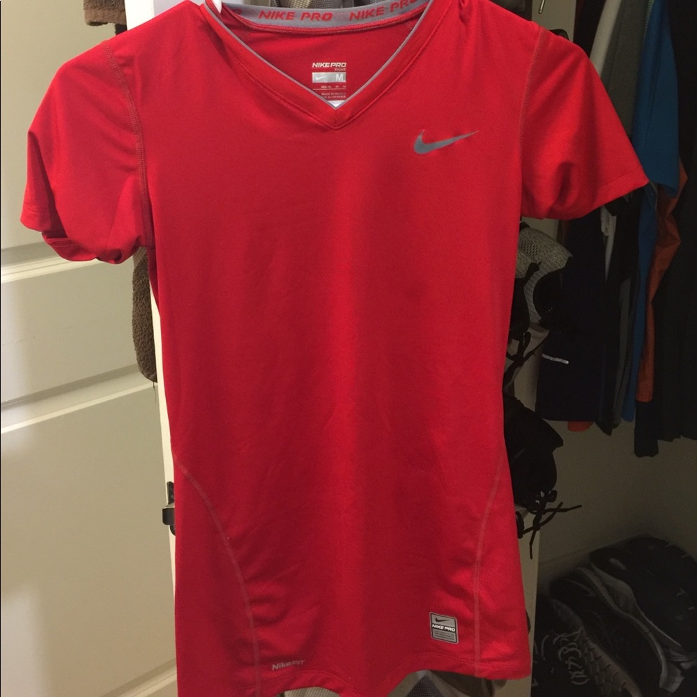 Red Nike