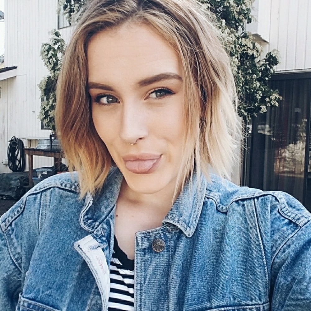 Meet your Posher, Madi