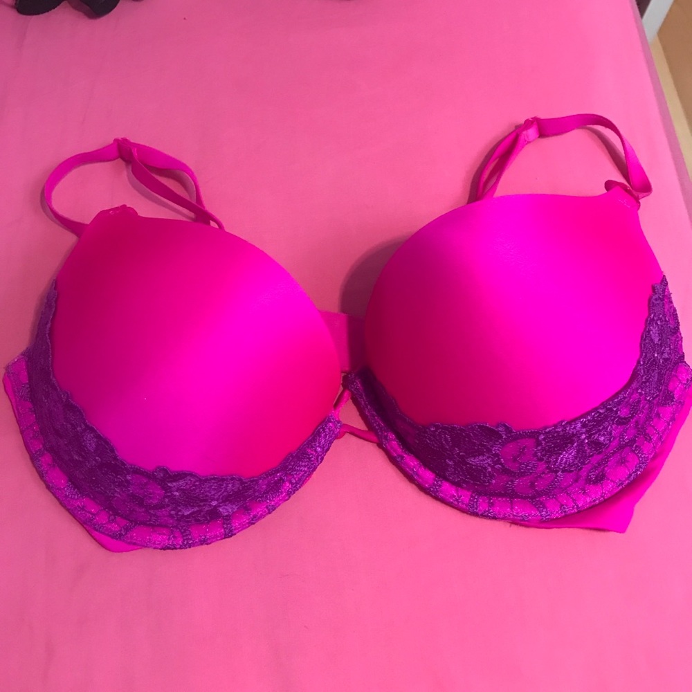 VS Bombshell Bra 👙