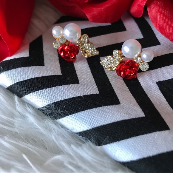 🔴3 for $12🔴Roses Diamonds Pearls Oh My Earrings - Picture 1 of 5