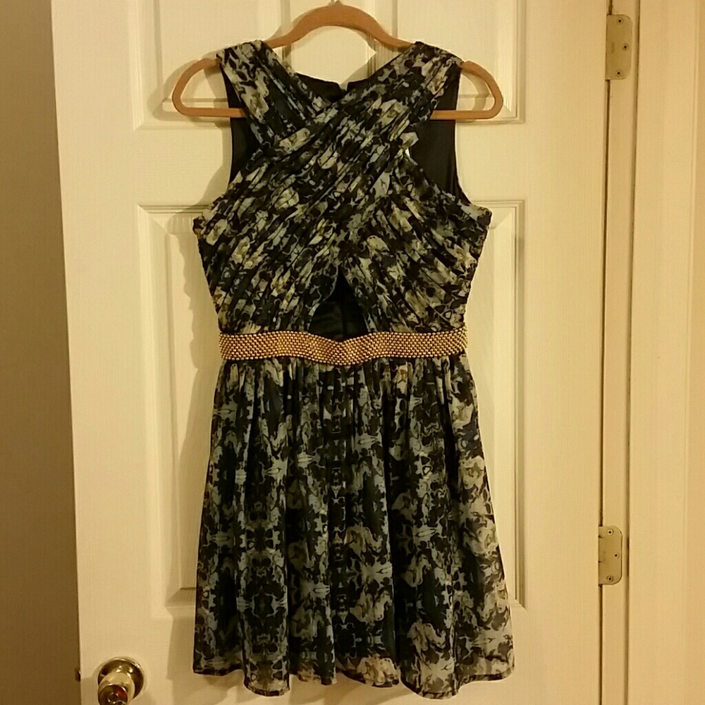 Floral mini w/ beading