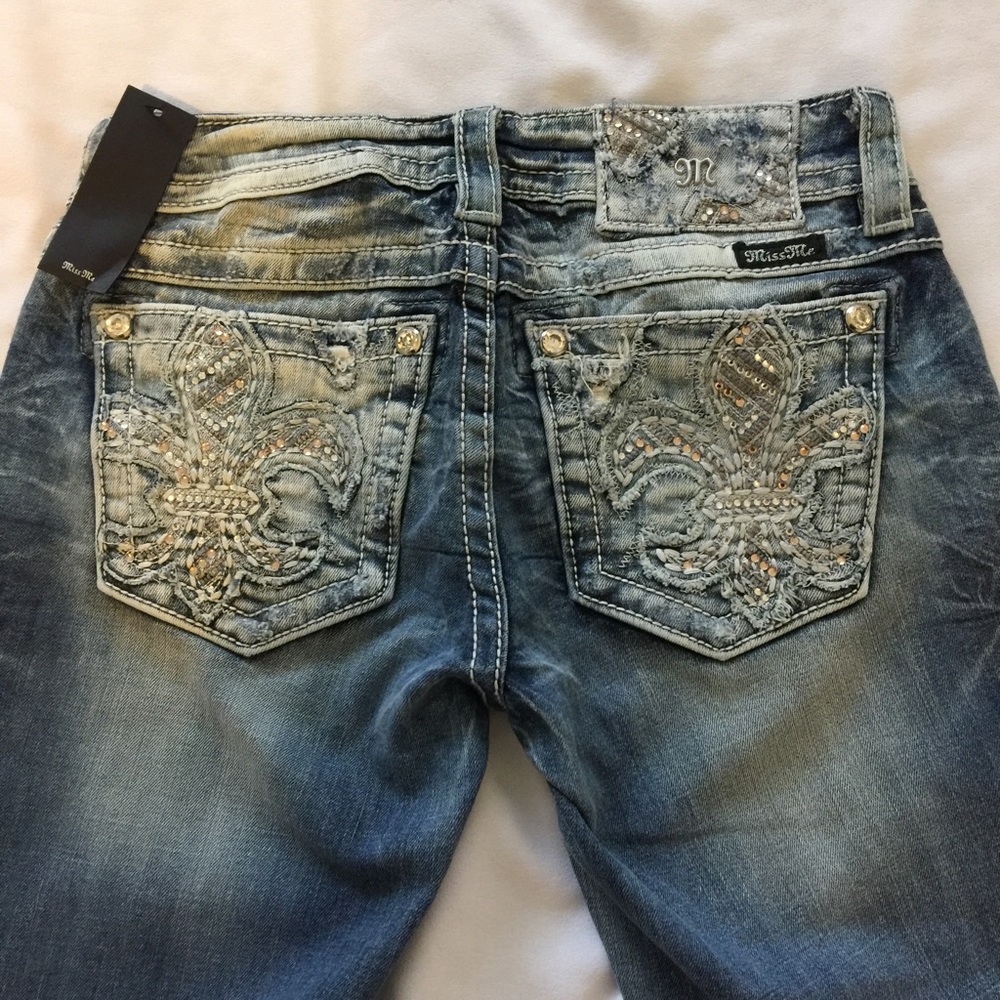 Miss me jeans 26 embroidered pocket